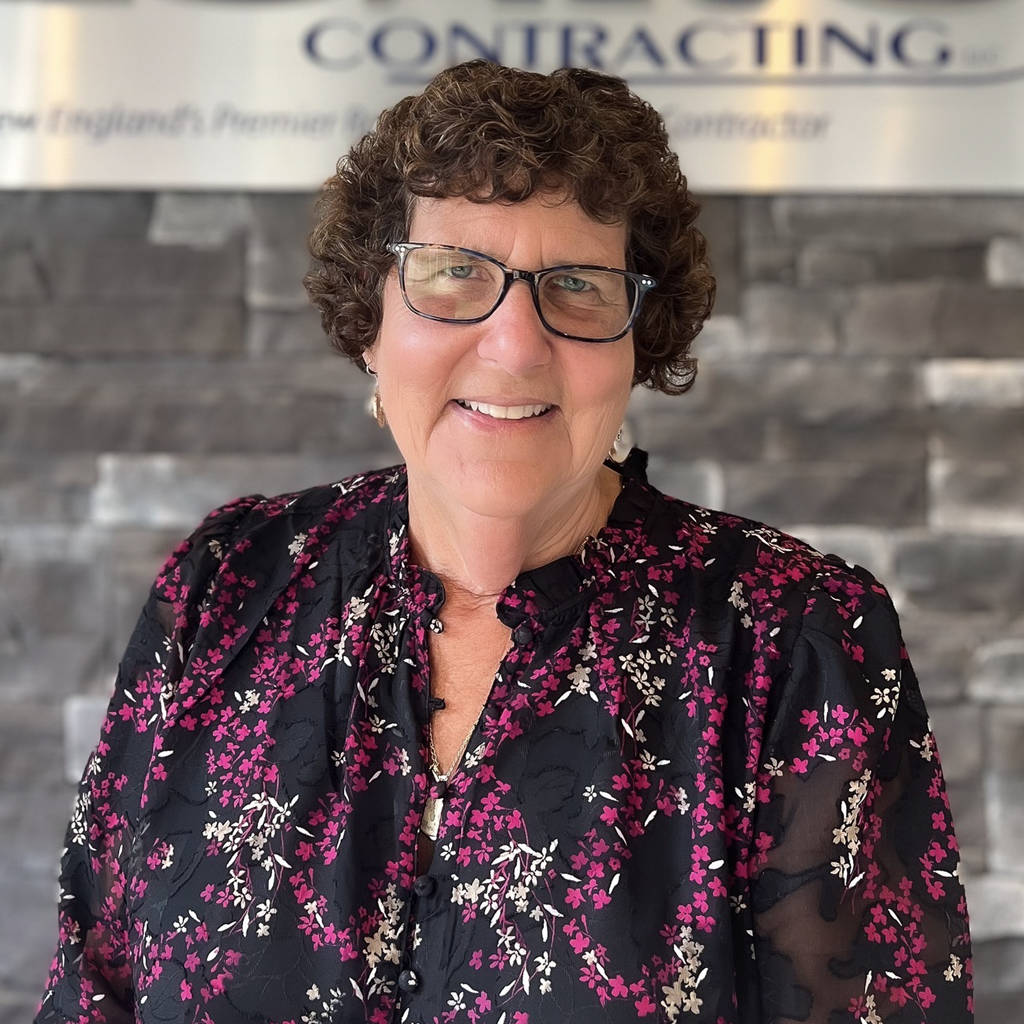 Linda Reilly - Controller